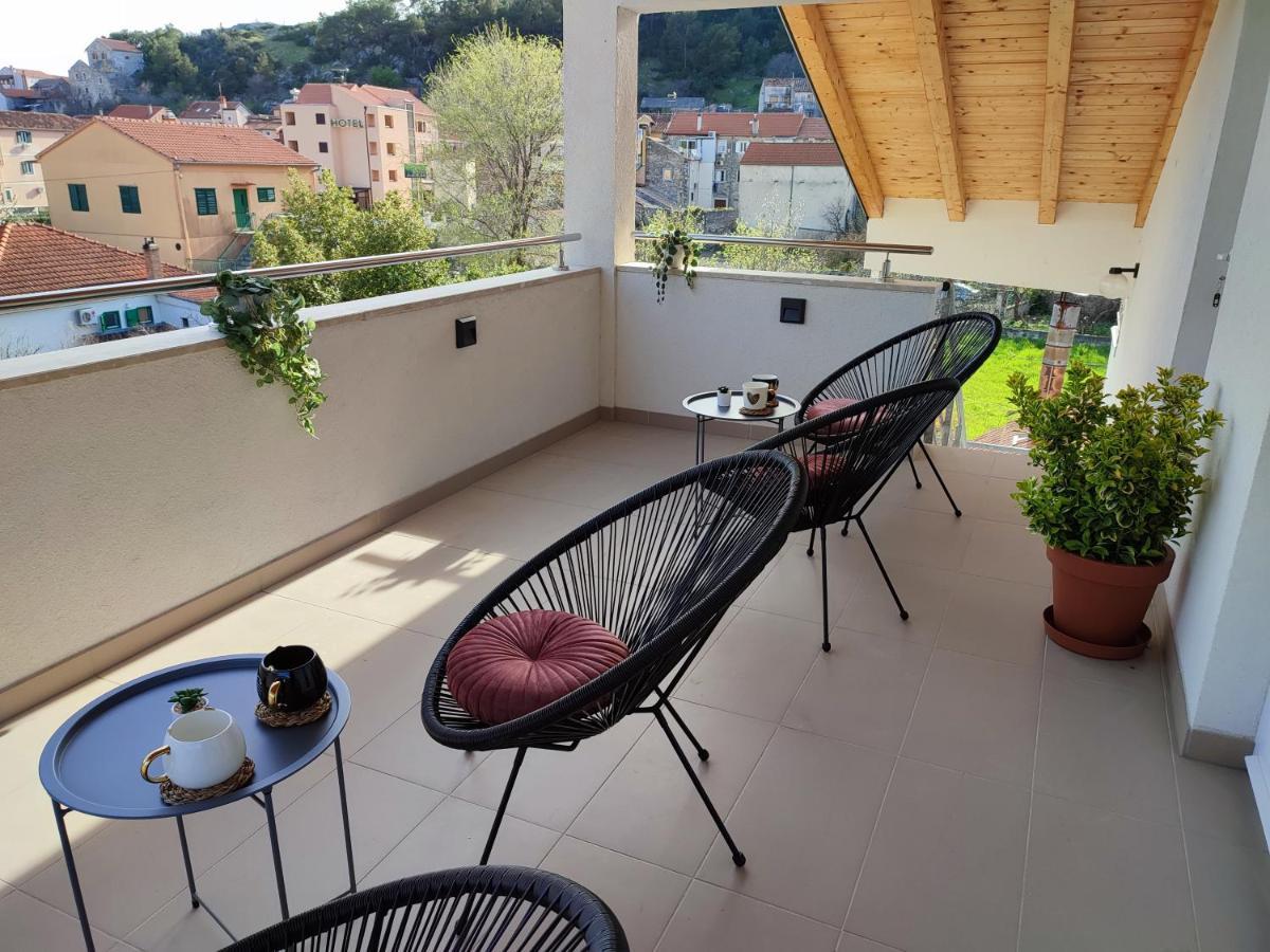 Apartments Pulic سكرادين المظهر الخارجي الصورة